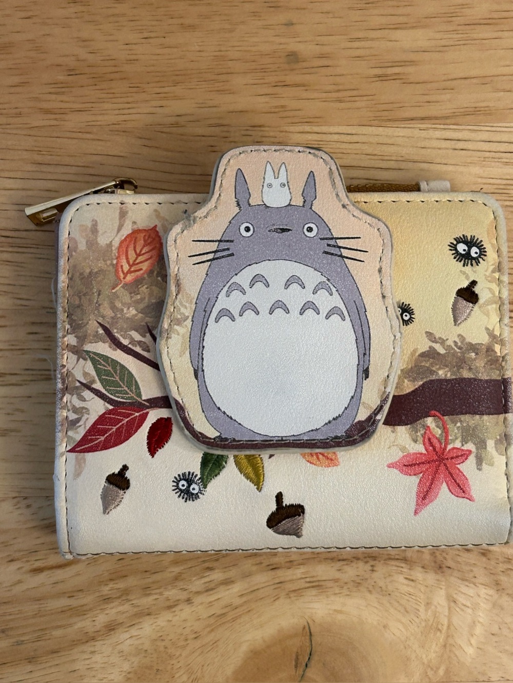 Studio Ghibli My Neighbor
Totoro Fall Leaves Wallet